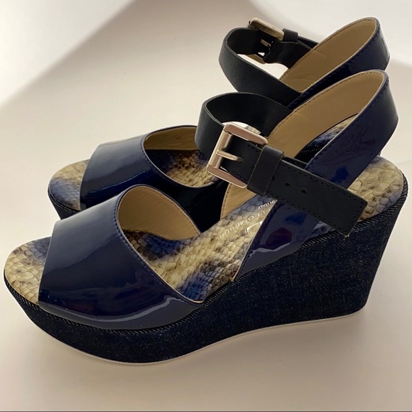 AGL 👡 PLATFORM WEDGE SANDALS denim and NAVY patent leather with wide strap - Picture 7 of 12